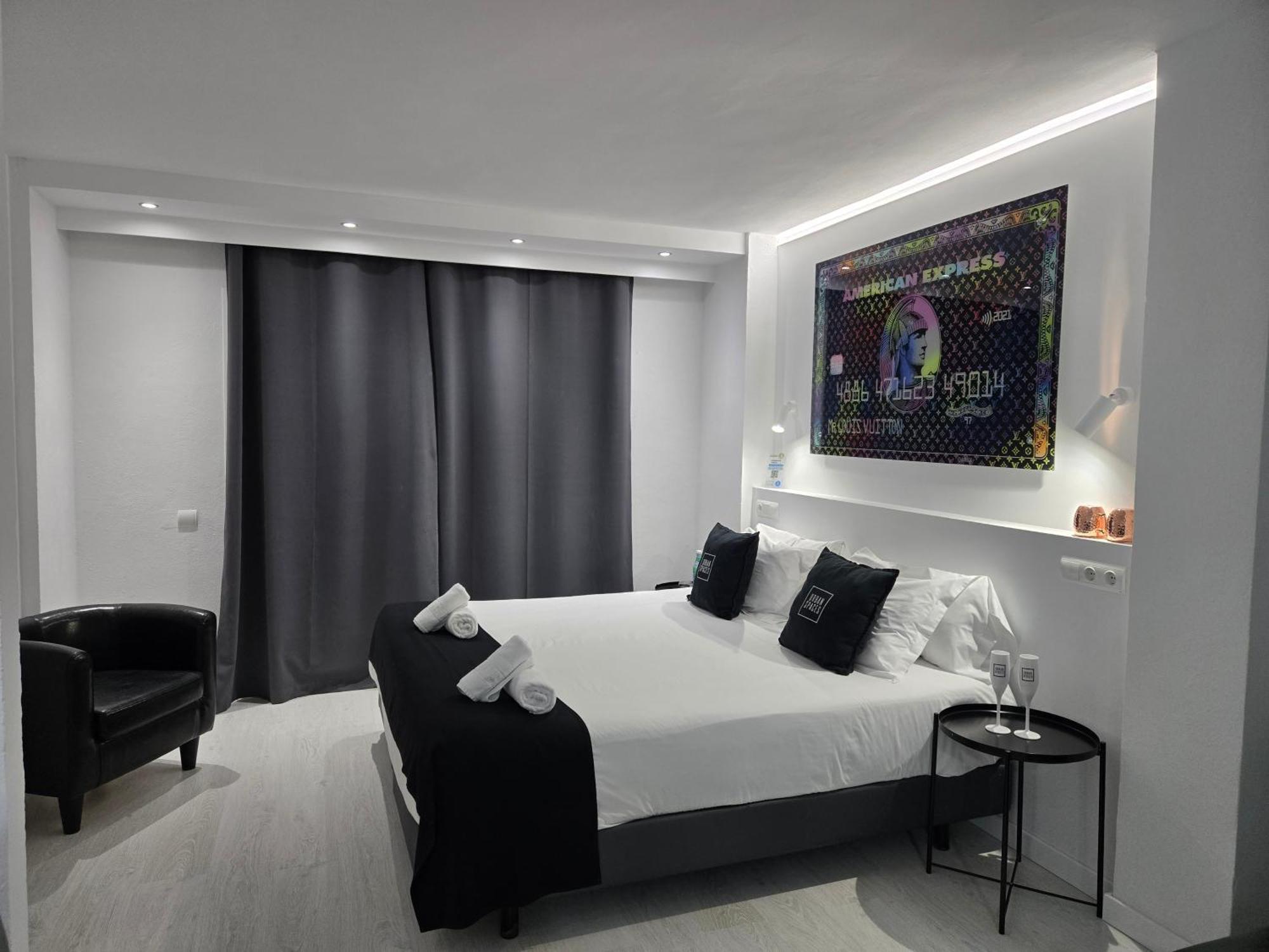 Urban Spaces Ibiza ภายนอก รูปภาพ